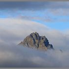 cloud over the mountains lake wakatipu