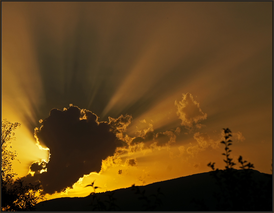 Cloud phenomenon