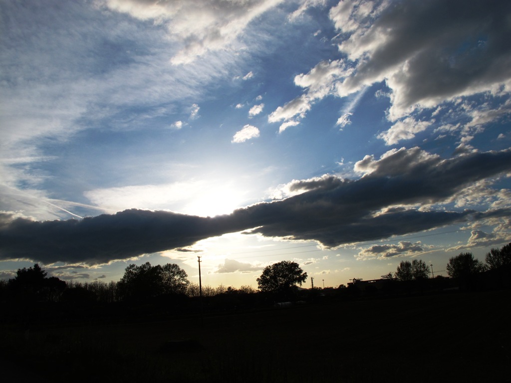 CLOUDS IN THE SKY AND LIGHT .....