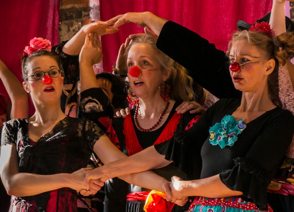 Clowns machen Oper II - "Carmen"