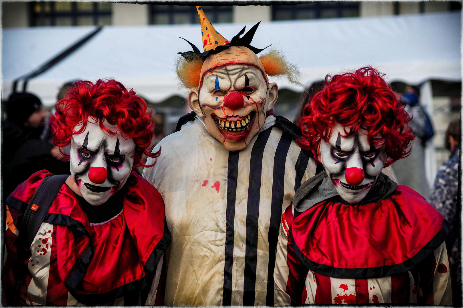 Clowns sympathiques.