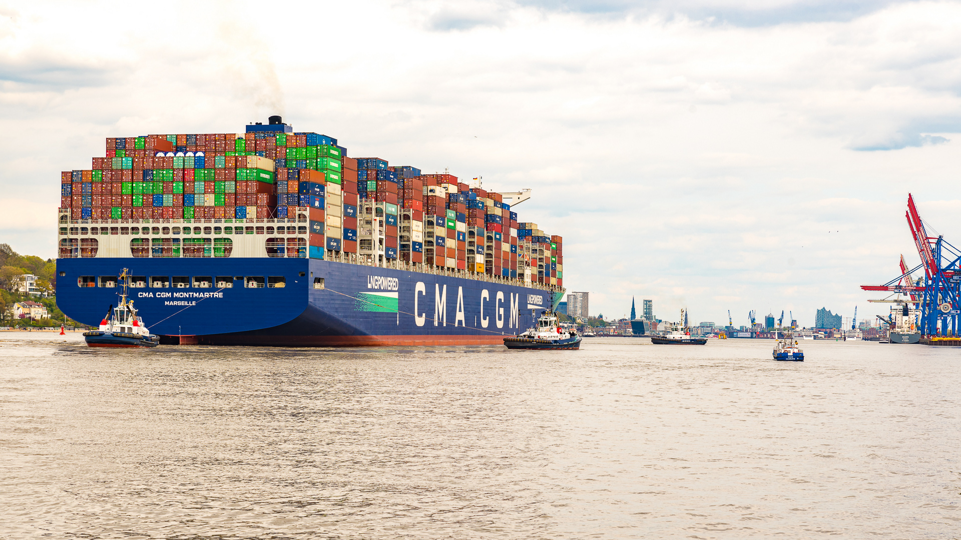 CMA CGM MONTMARTRE_in_Hamburg