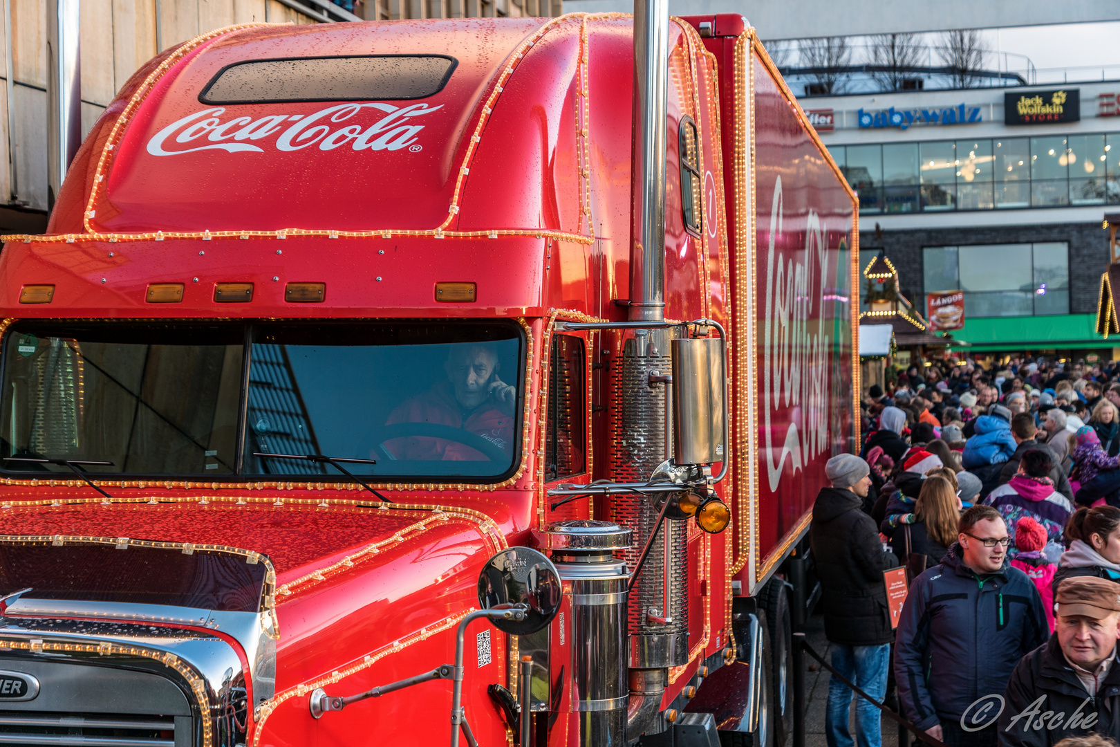 Coca-Cola Truck (2)