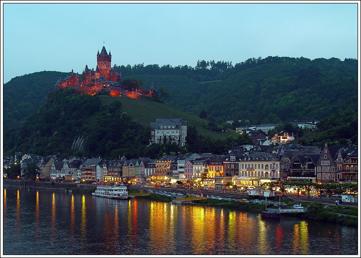 Cochem in der blauen Stunde