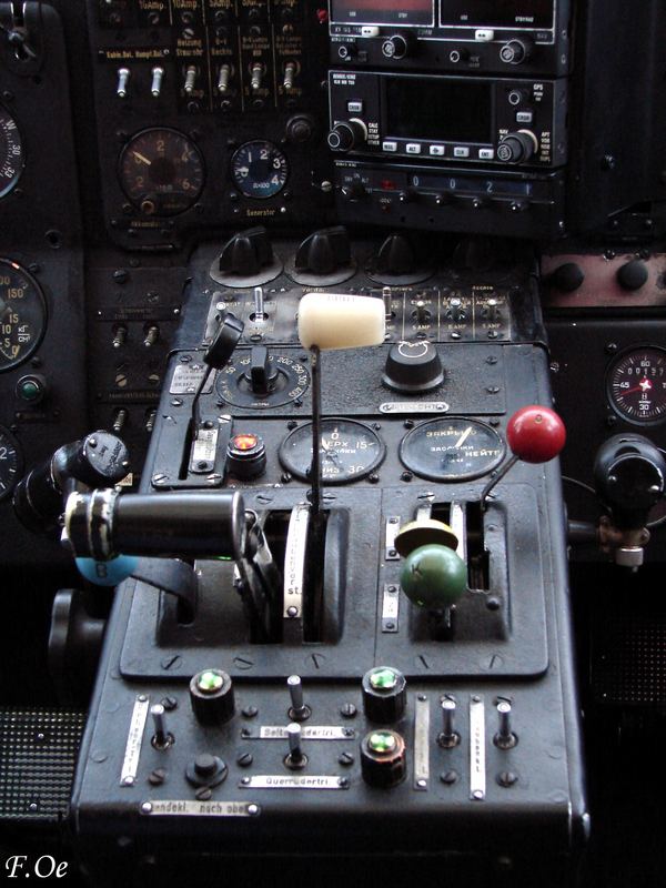 Cockpit Antonov 2.