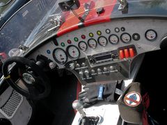 Cockpit Cobra 427