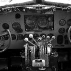 Cockpit einer C47