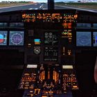 Cockpit eines Airbus A320