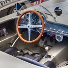 Cockpit eines Mercedes Benz 300 SL Rennwagens