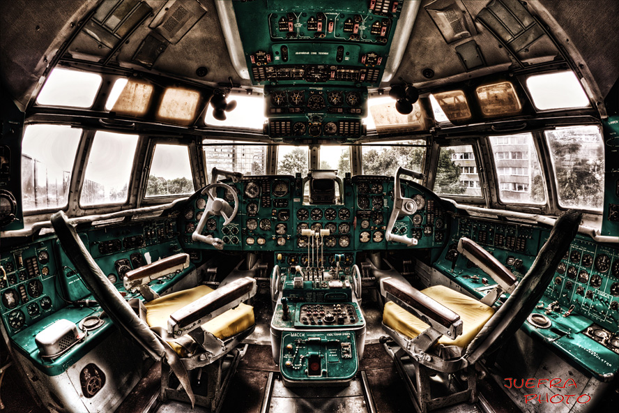 Cockpit flugzeug il 62