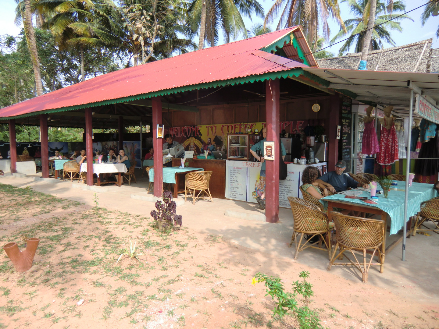 Coffeshop in Varkala, Cliff