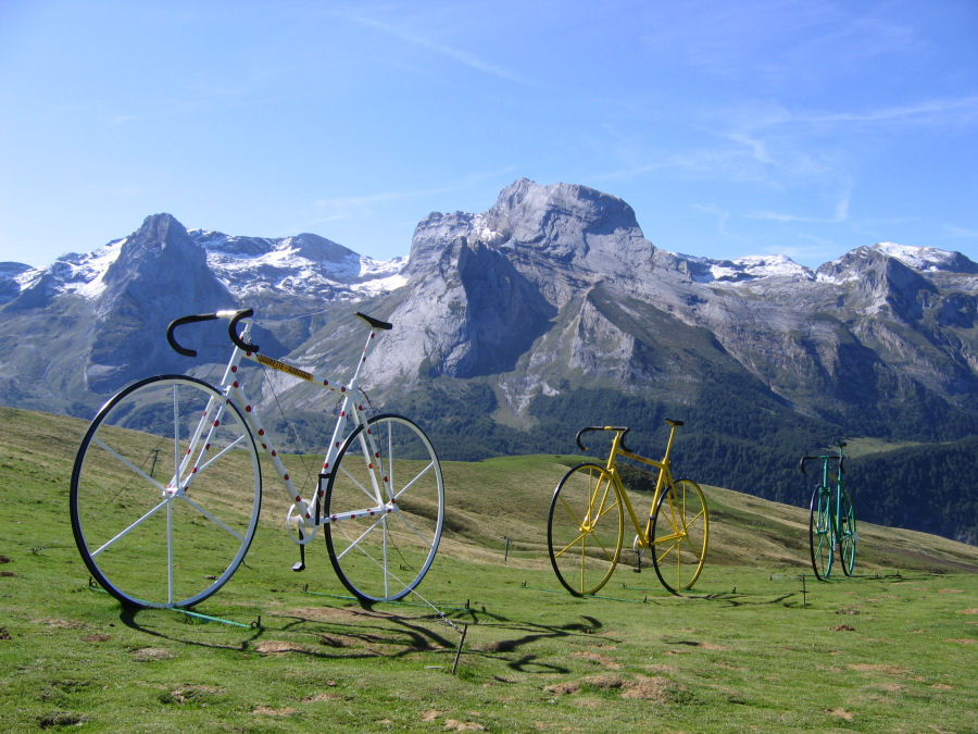 Col de l'Aubisque dans les Pyrénées