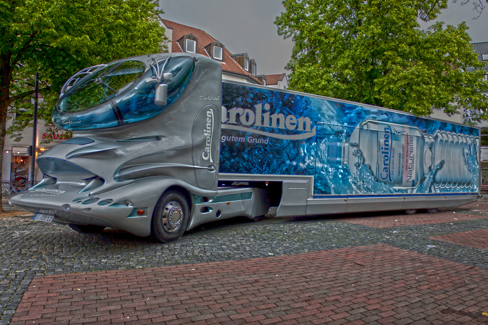 Colani Truck von Carolinen on Tour