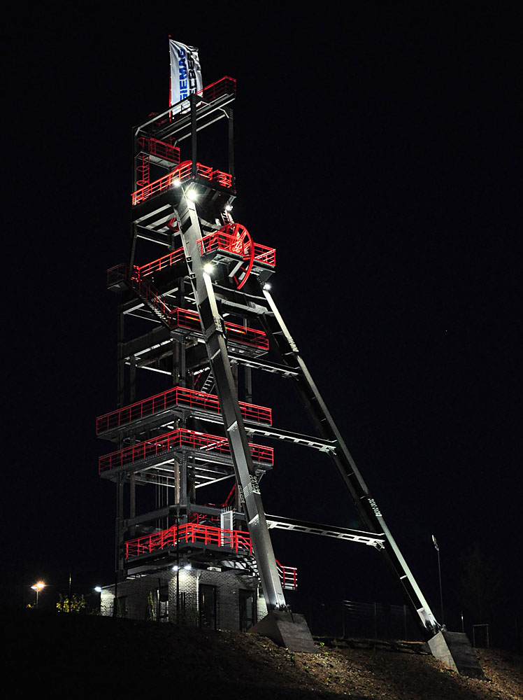 "Cold Oak" bei Nacht