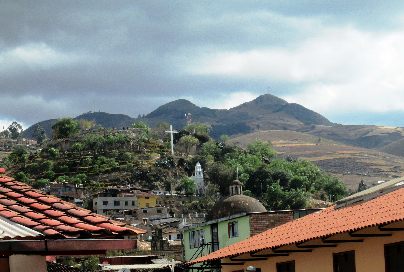 Colina Santa Apolonia - Cajamarca from Hotel