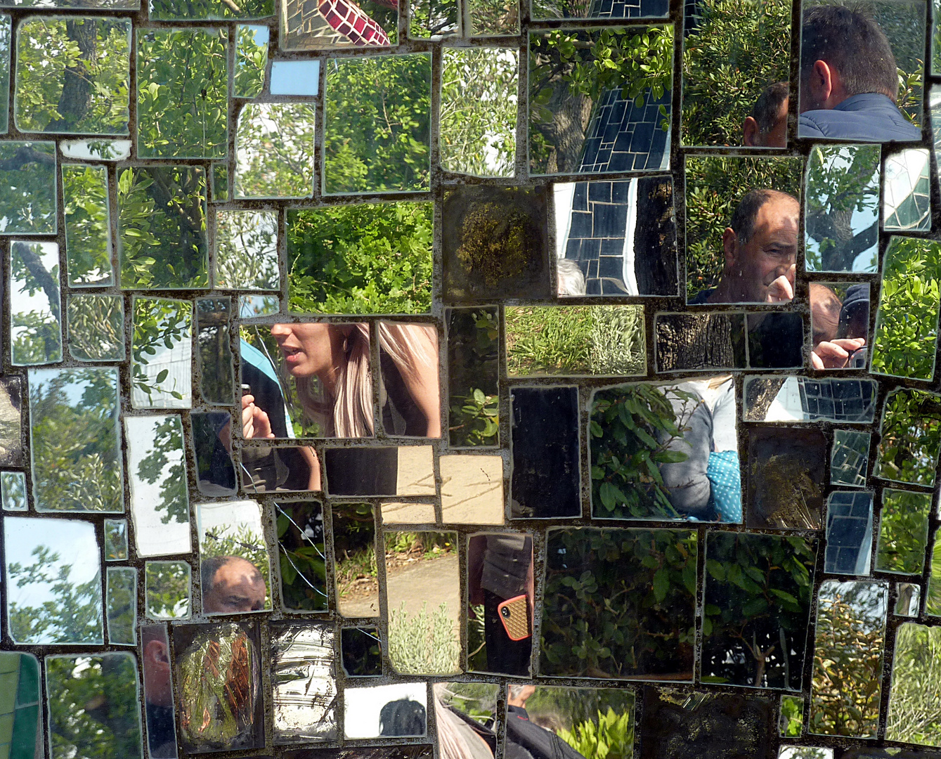 Collage di specchi 