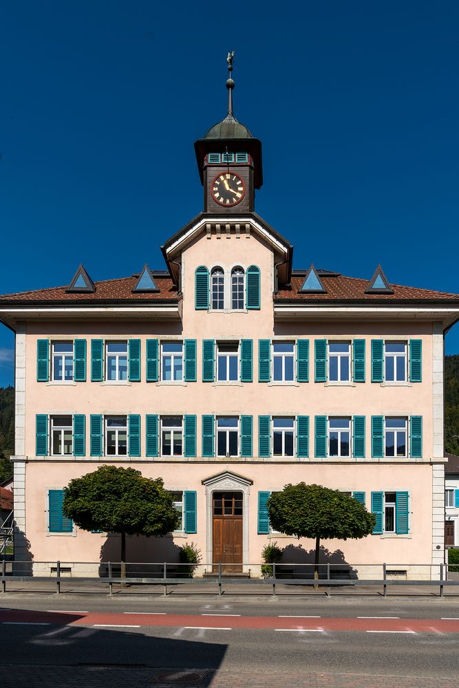 Collège de Cormoret