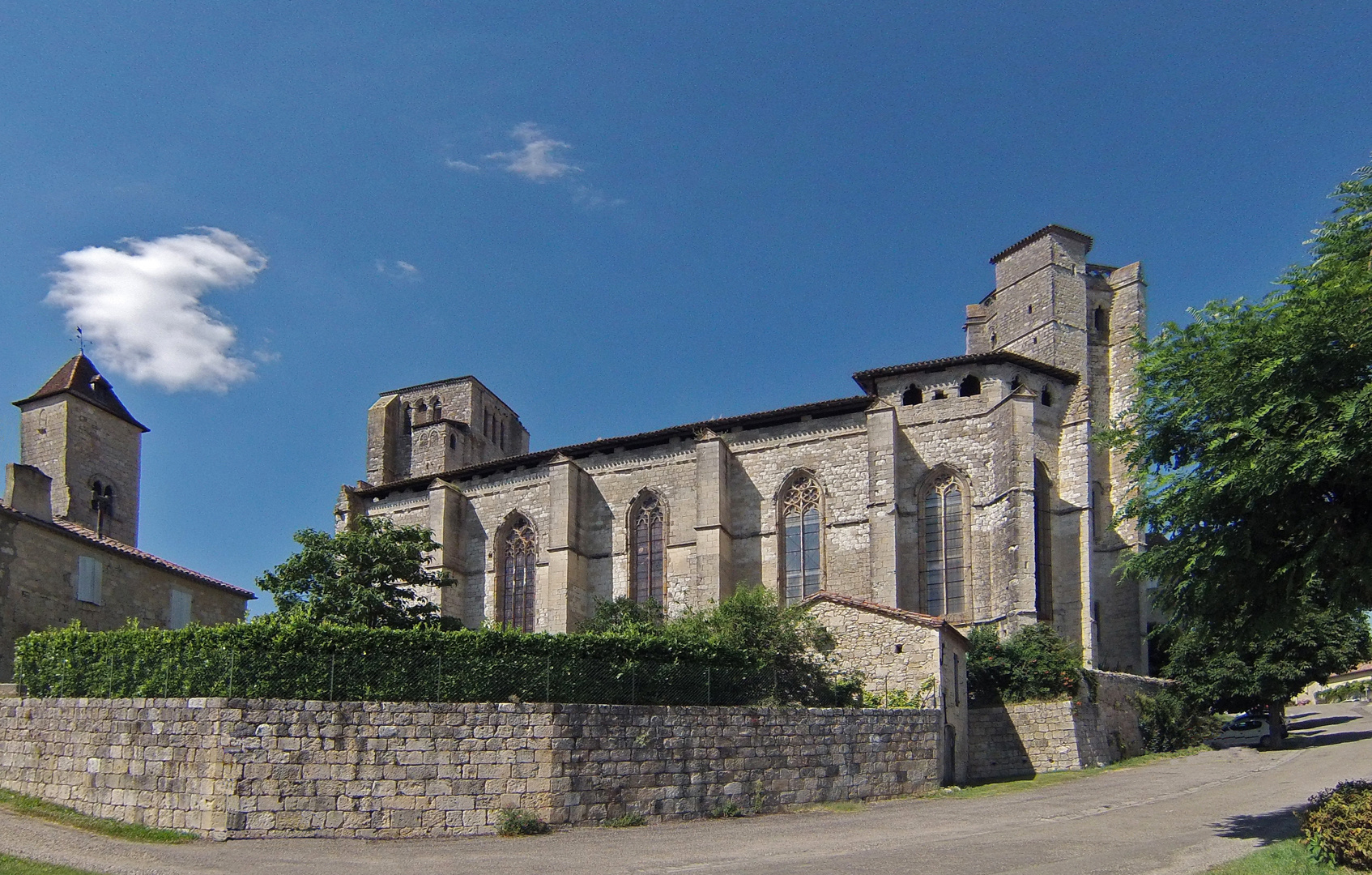 Collégiale Saint-Pierre de La Romieu (XIVème siècle)   --  Gers  