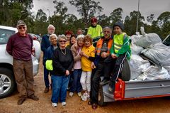 Collie Lions Club Farmers "01"