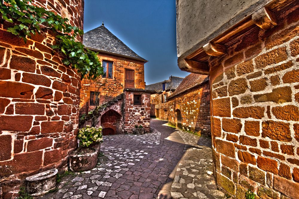 Collonges-la-Rouge....