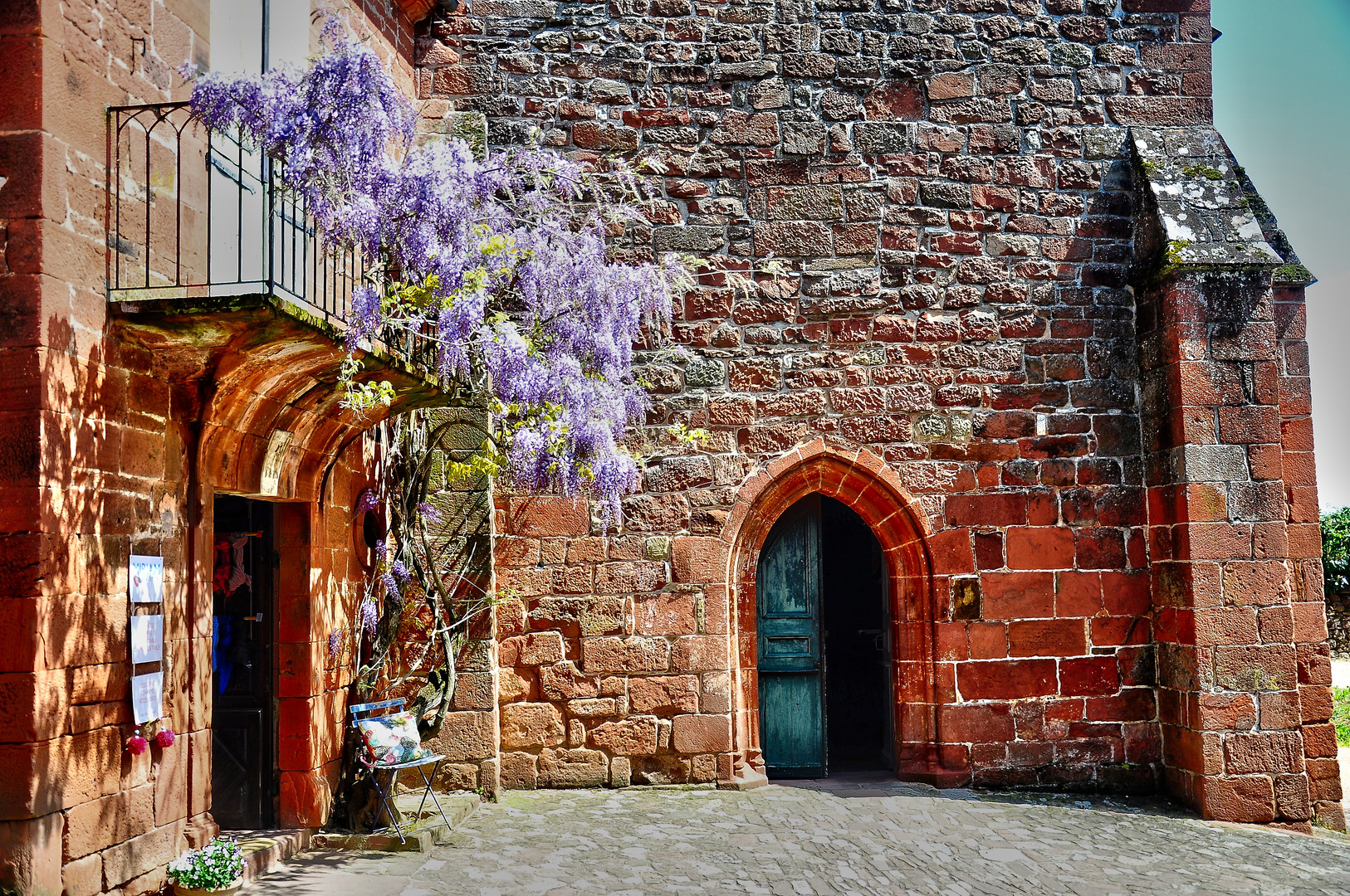 Collonges la rouge