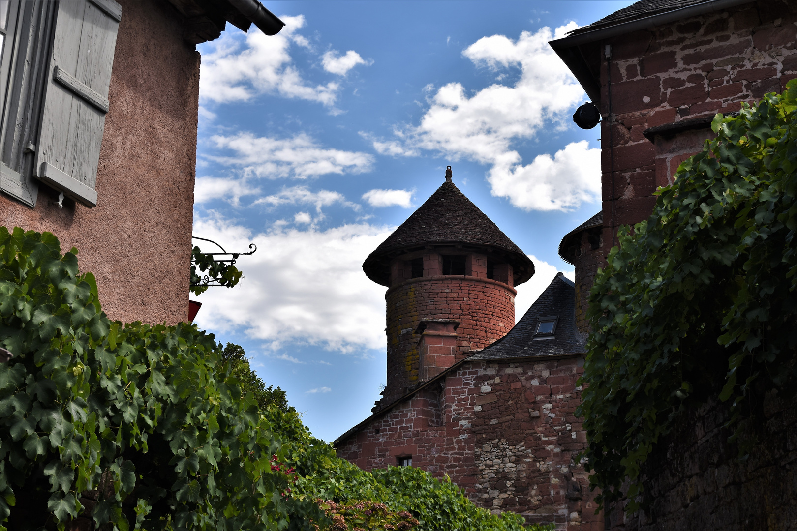 Collonges-la-Rouge en Vallée de la Dordogne