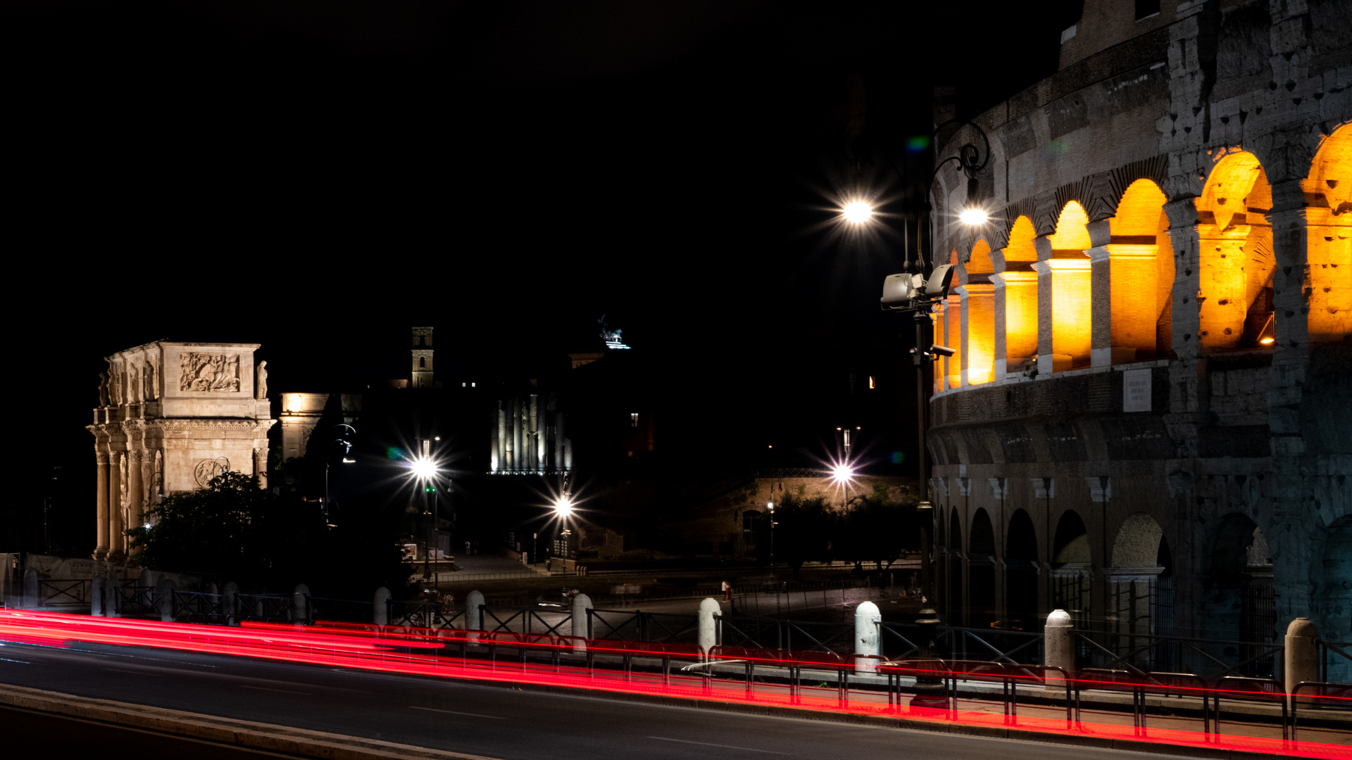 Colloseum bei Nacht