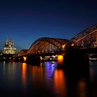 ...Cologne at nightfall...