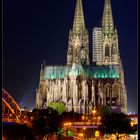 Cologne Cathedral by night ...