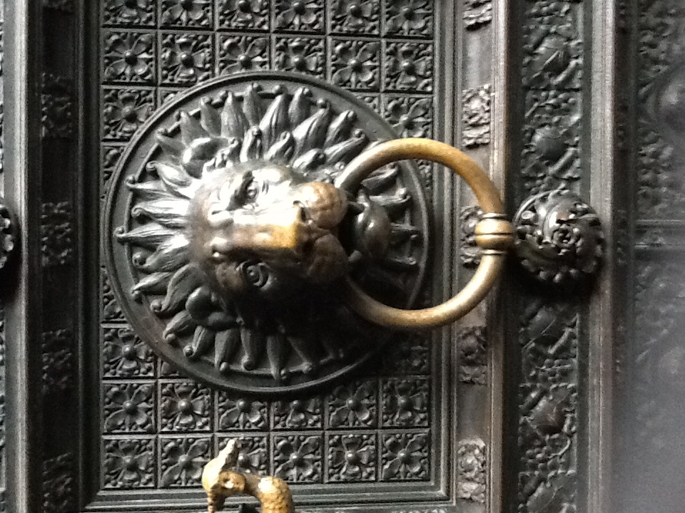 Cologne Door