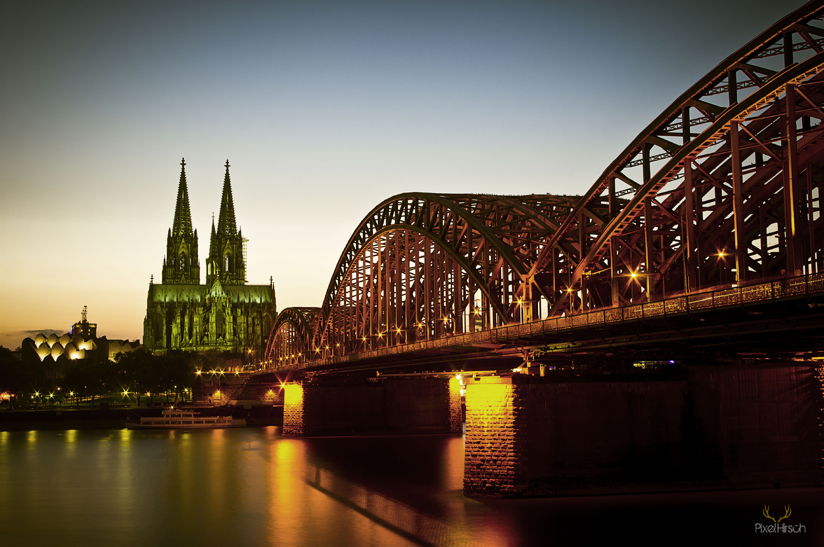 Cologne is the Night!