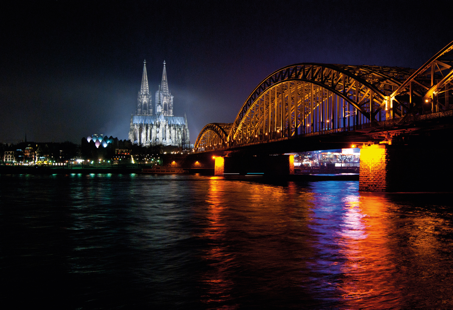 Cologne /Köln Rhein bei Nacht