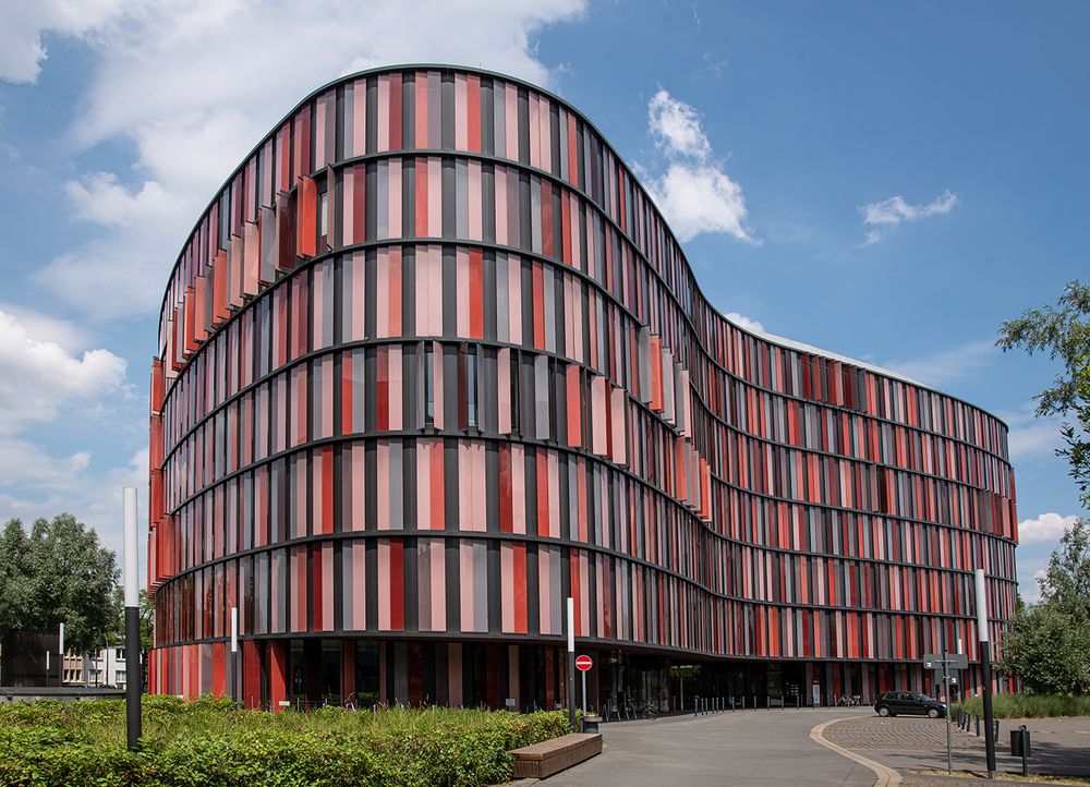 Cologne Oval Offices