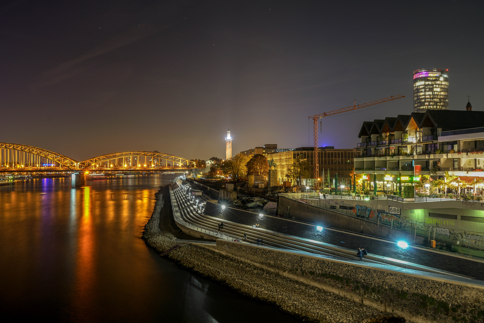 COLOGNE - rhine by night