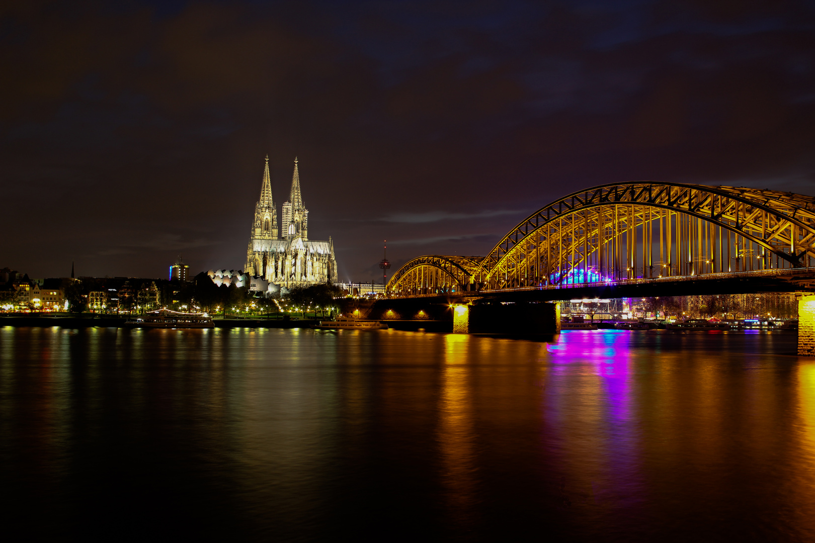 Cologne Skiline