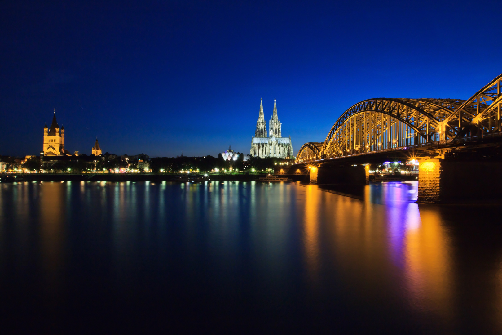 Cologne@Night