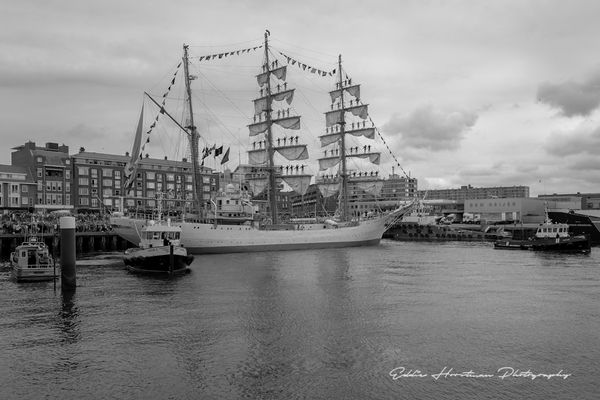 Colombian flagship ARC Gloria