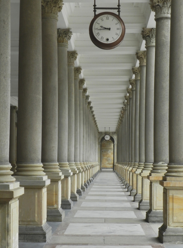 Colonnade