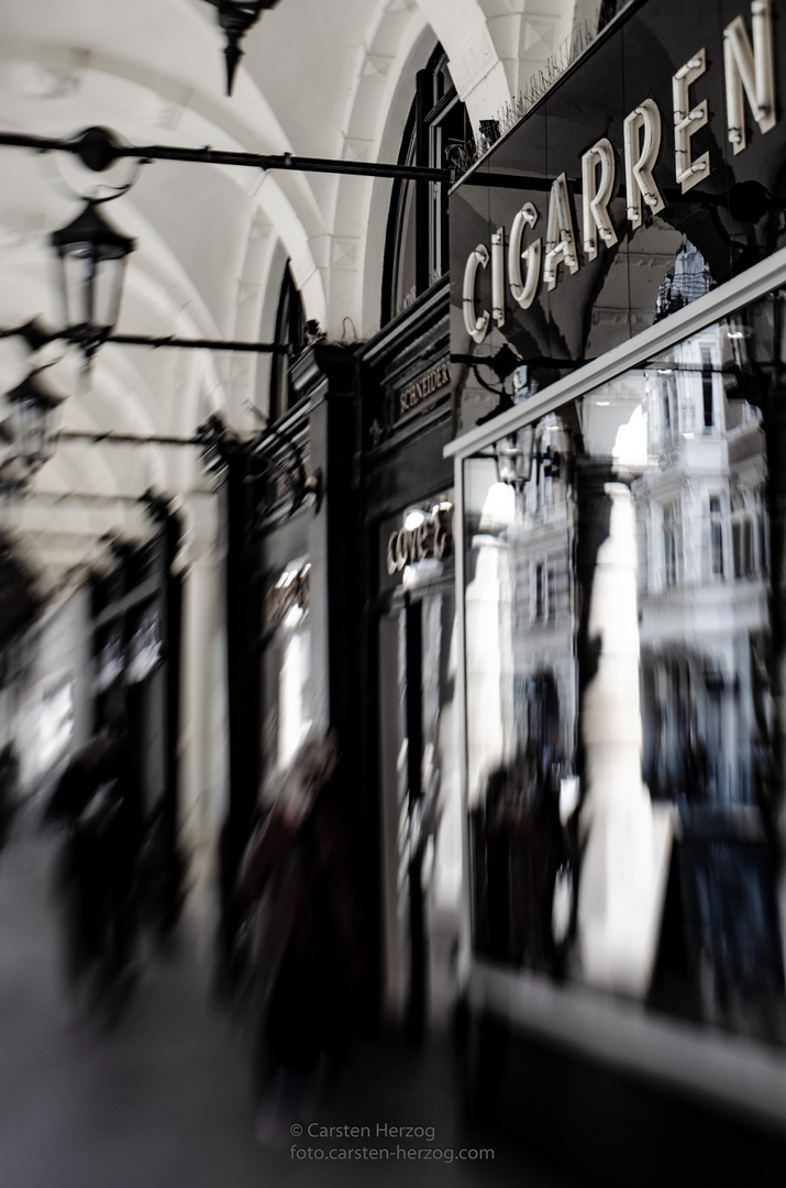 Colonnaden Hamburg - Lensbaby