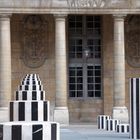 Colonnes de Buren