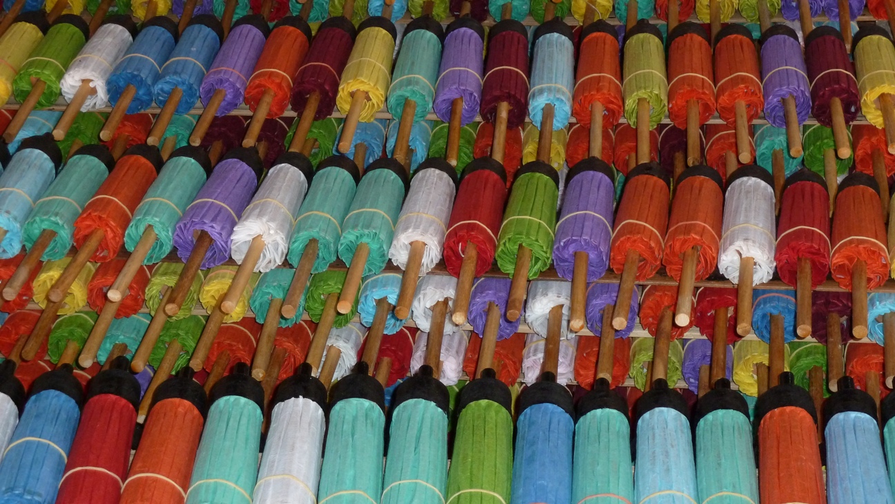 color bamboo umbrella