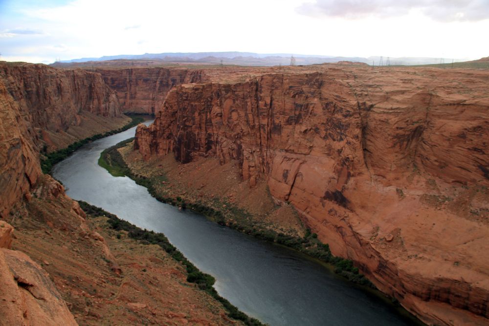 Colorado River in der Nähe vom Staudamm am Lake Powell