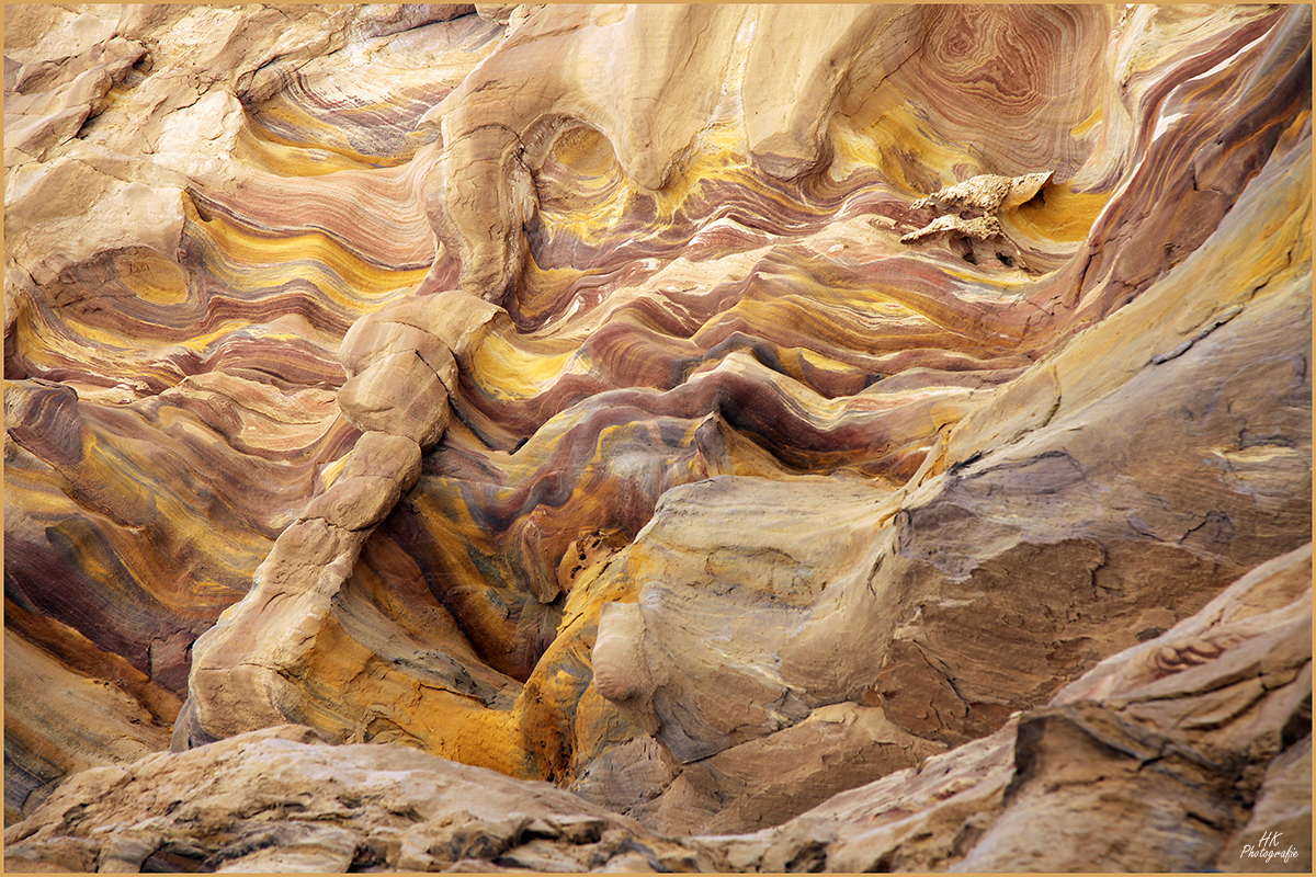 Colored Canyon -1