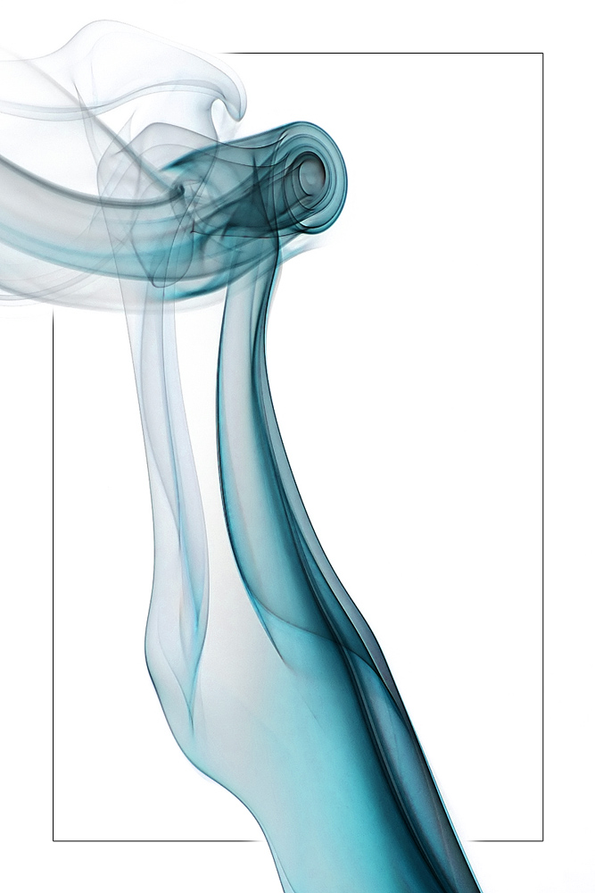 colored smoke blue