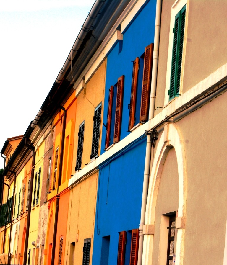 Colori del porto di pesaro.