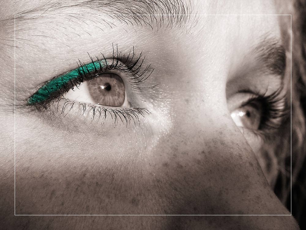 colorkey - green eye lid