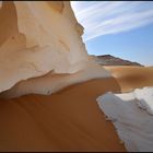 colors of the white desert