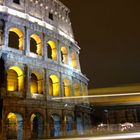 Colosseum bei Nacht