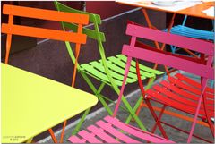COLOURED cHAIRS