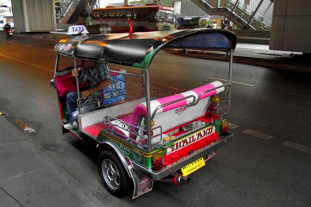 Colourfull TUKTUK - Bangkok Sukhumvit